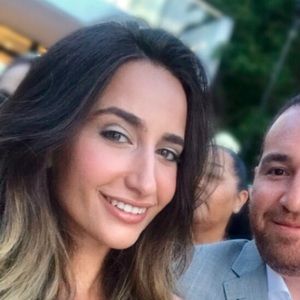 Meet your Posher, Toni